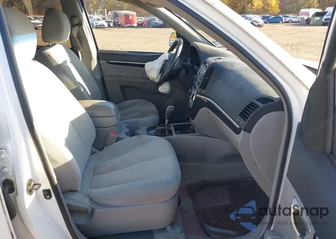 2008 Hyundai Santa Fe Gls from USA, damaged, VIN 5NMSG13D68H140784